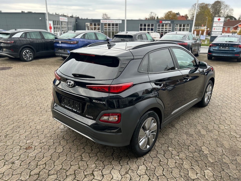 Hyundai Kona 64 EV Advanced 5d