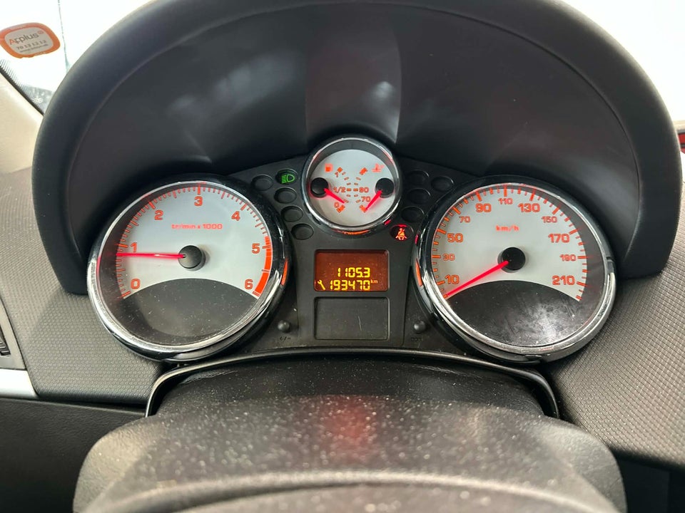 Peugeot 207 1,4 HDi 70 Active 5d