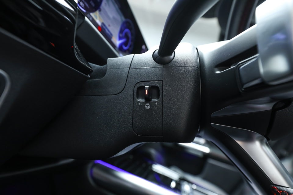 Mercedes EQA350 AMG Advance Plus 4Matic 5d