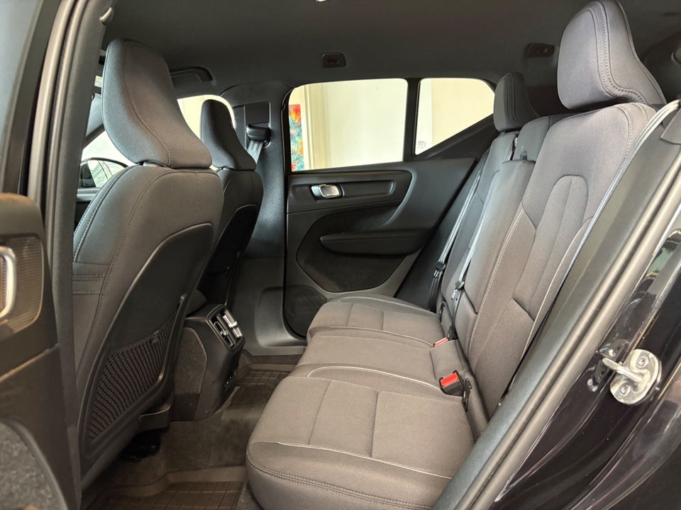 Volvo EX40 Twin Performance Plus 5d