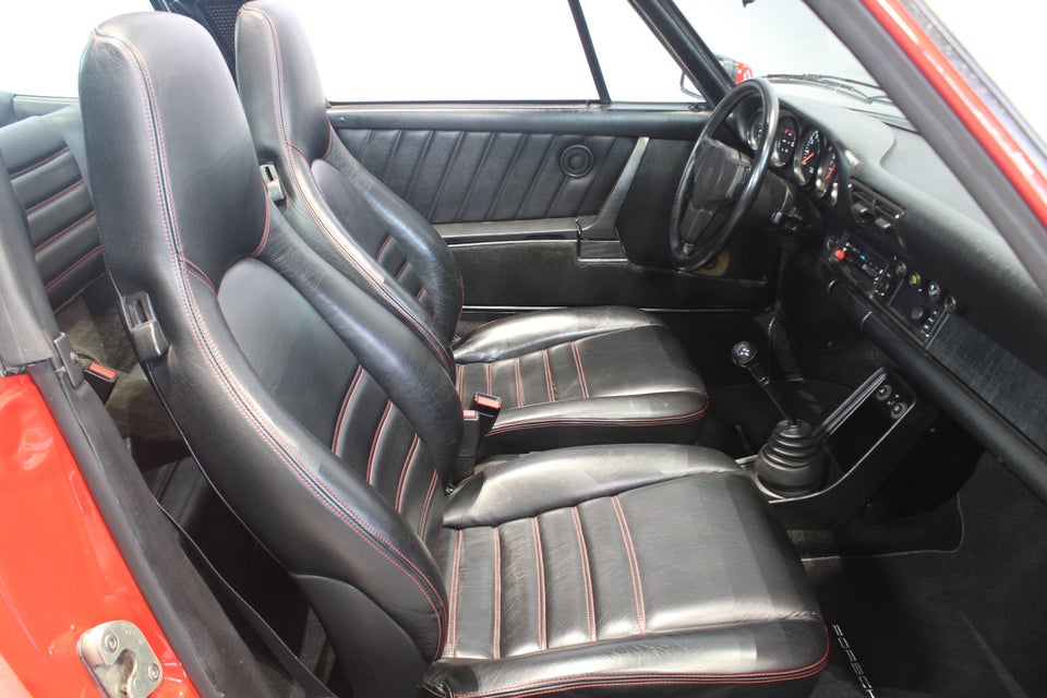 Porsche 911 3,2 Carrera Targa 2d