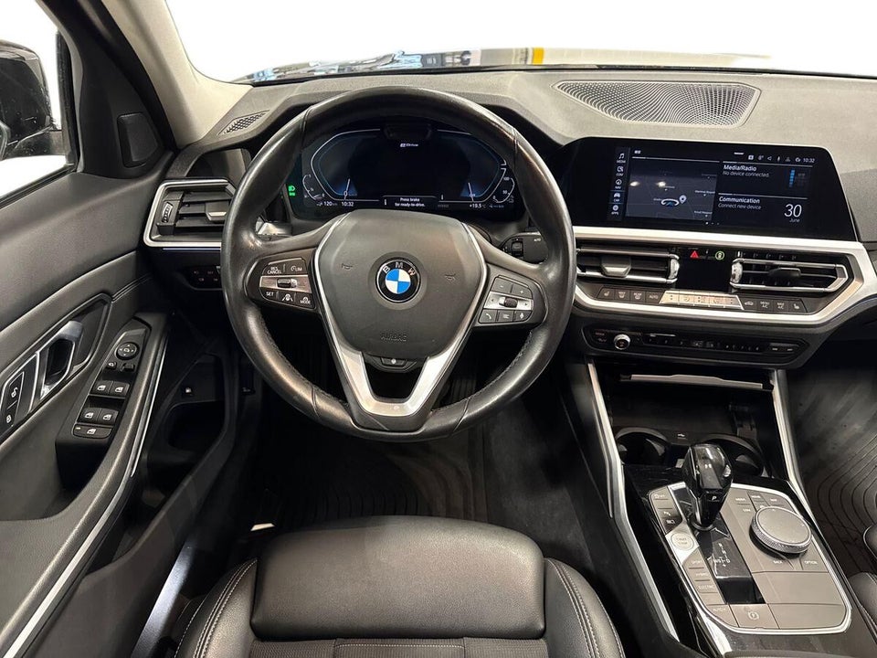 BMW 330e 2,0 Sport Line aut. 4d
