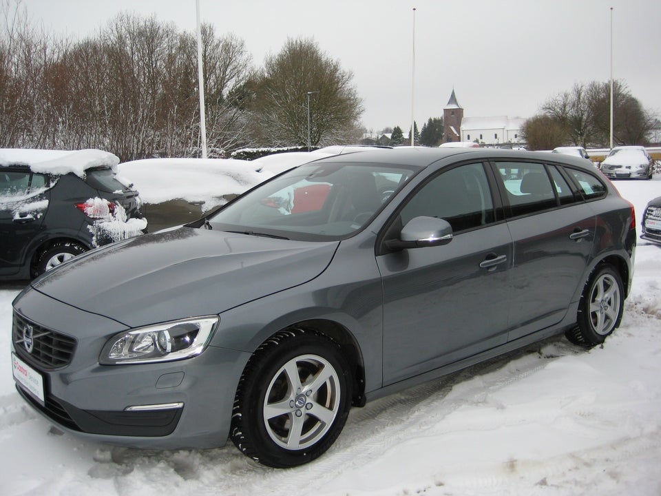 Volvo V60 2,0 D2 120 Kinetic aut. 5d