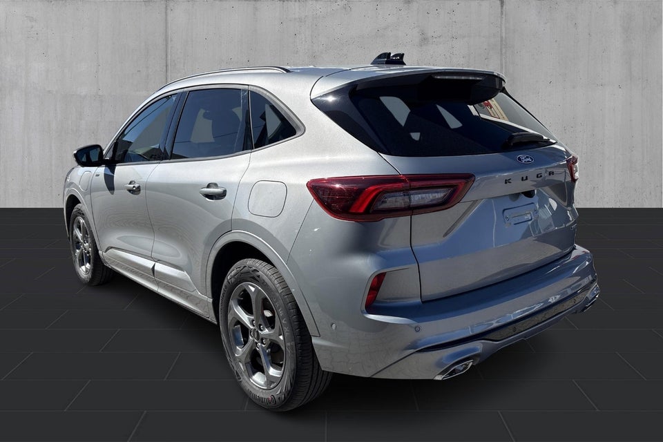Ford Kuga 2,5 PHEV ST-Line X CVT 5d
