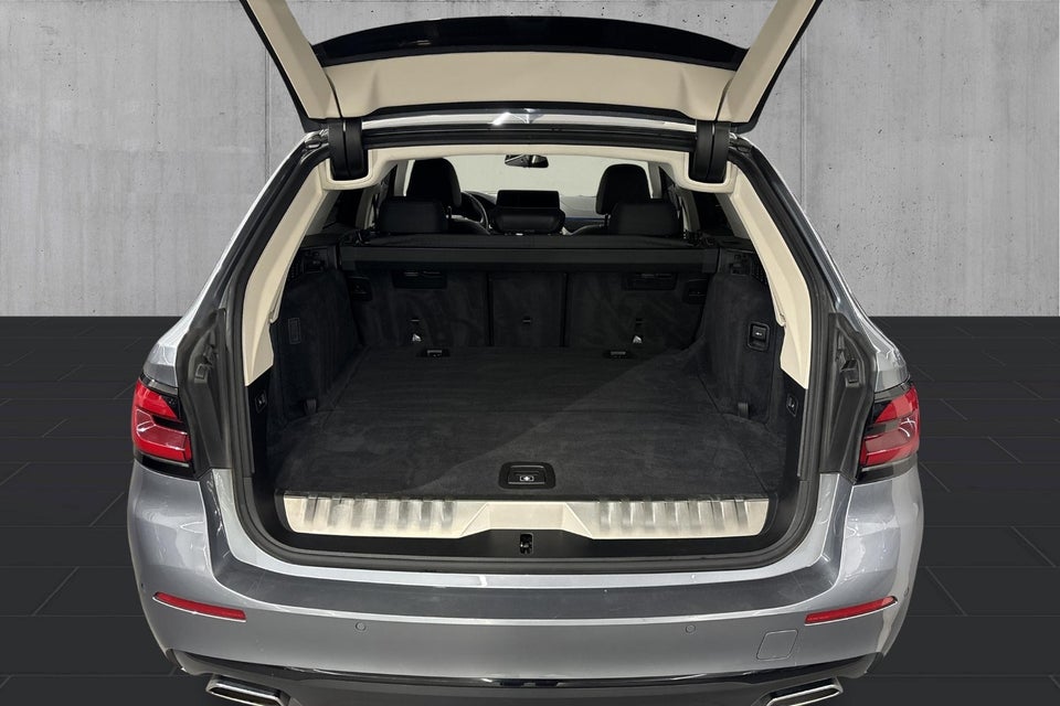 BMW 530e 2,0 Touring Sport Line xDrive aut. 5d