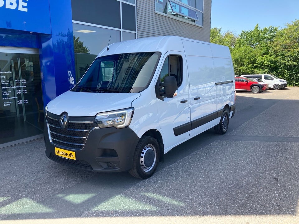 Renault Master IV T33 2,3 dCi 150 L2H2 Kassevogn