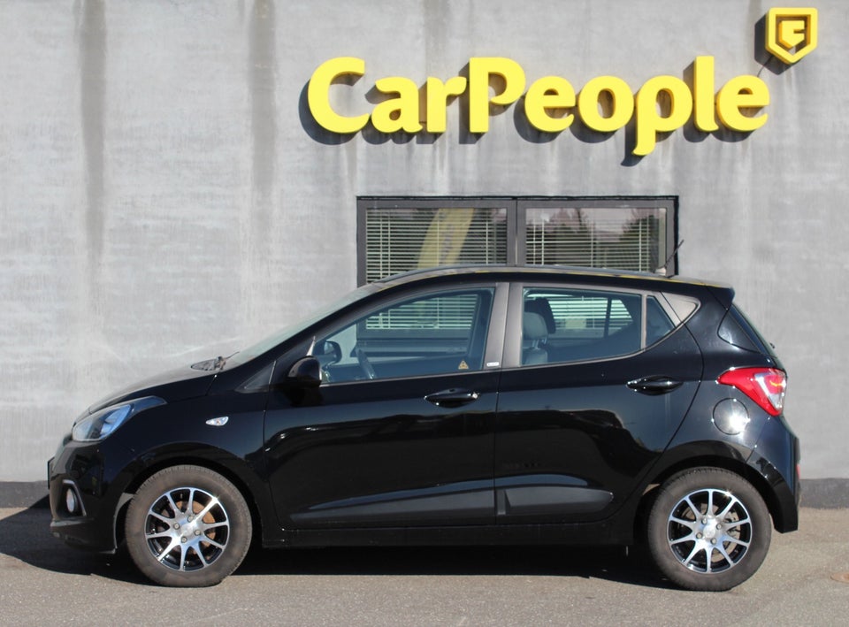 Hyundai i10 1,0 Go Sport 5d