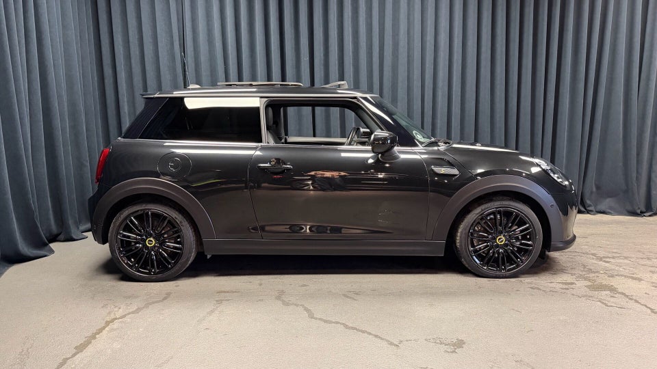 MINI Cooper SE Edition Premium Plus 3d