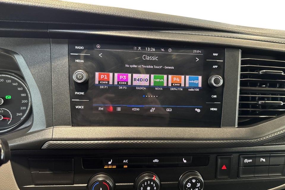 VW Transporter 2,0 TDi 150 Kassevogn DSG lang