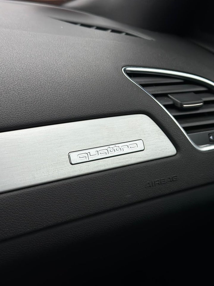 Audi A4 2,0 TFSi 211 Avant quattro S-tr. 5d