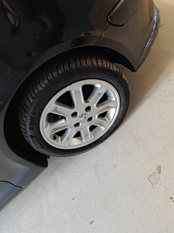 Peugeot 1007 1,6 Sporty 2-tr. 3d