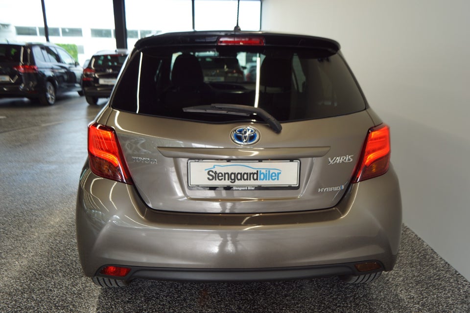 Toyota Yaris 1,5 Hybrid H2 Premium Luksus e-CVT 5d