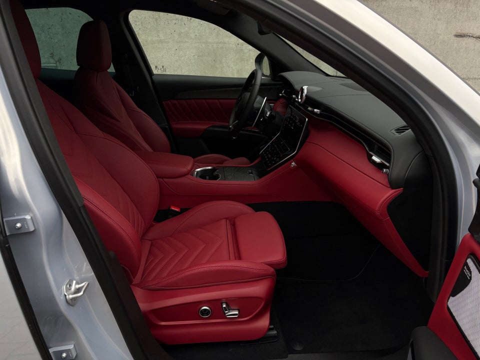 Maserati Grecale Folgore 5d