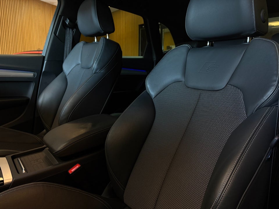 Audi Q5 50 TFSi e S-line quattro S-tr. 5d