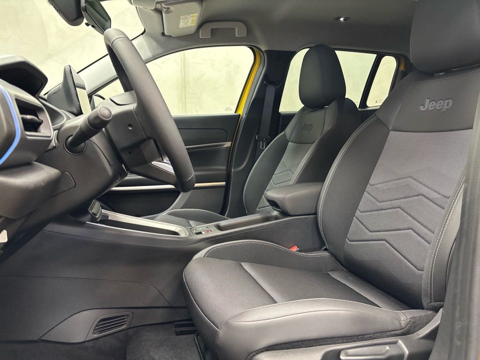 Jeep Avenger 54 Summit 5d