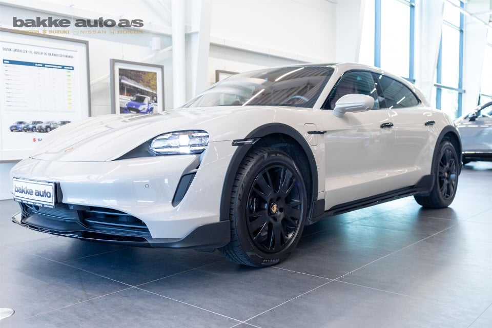 Porsche Taycan 4S Performance+ Cross Turismo 5d