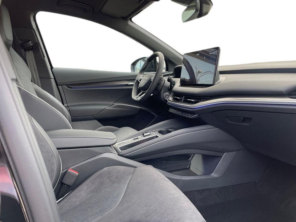 Skoda Elroq 85 iV Sportline 5d