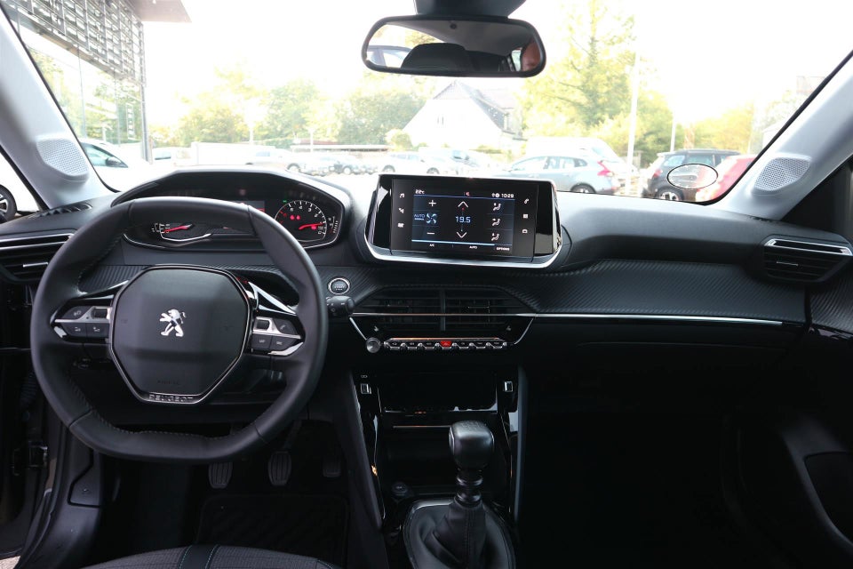 Peugeot 208 1,2 PureTech 100 Allure 5d