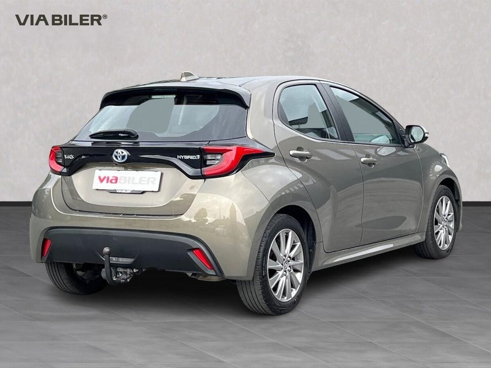 Toyota Yaris 1,5 Hybrid Active Tech e-CVT 5d