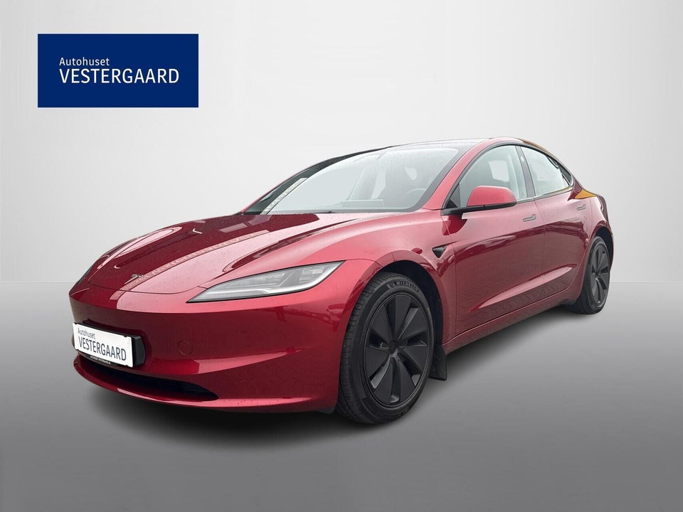 Tesla Model 3 RWD 4d
