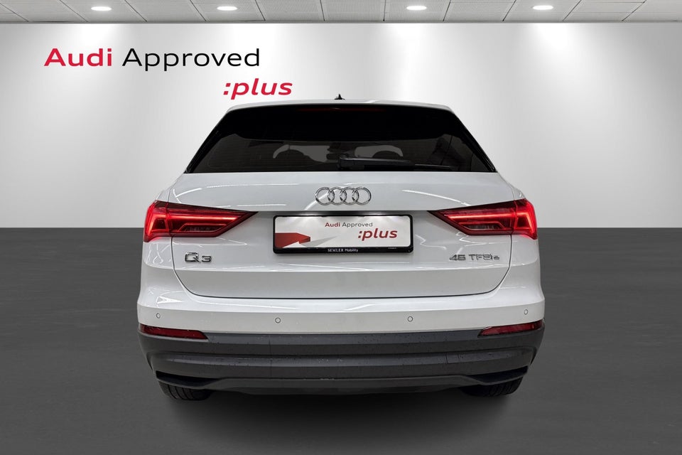 Audi Q3 45 TFSi e Attitude plus S-tr. 5d