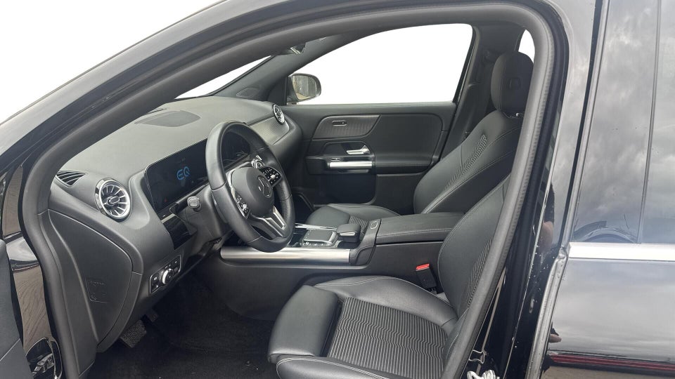 Mercedes EQA250 5d