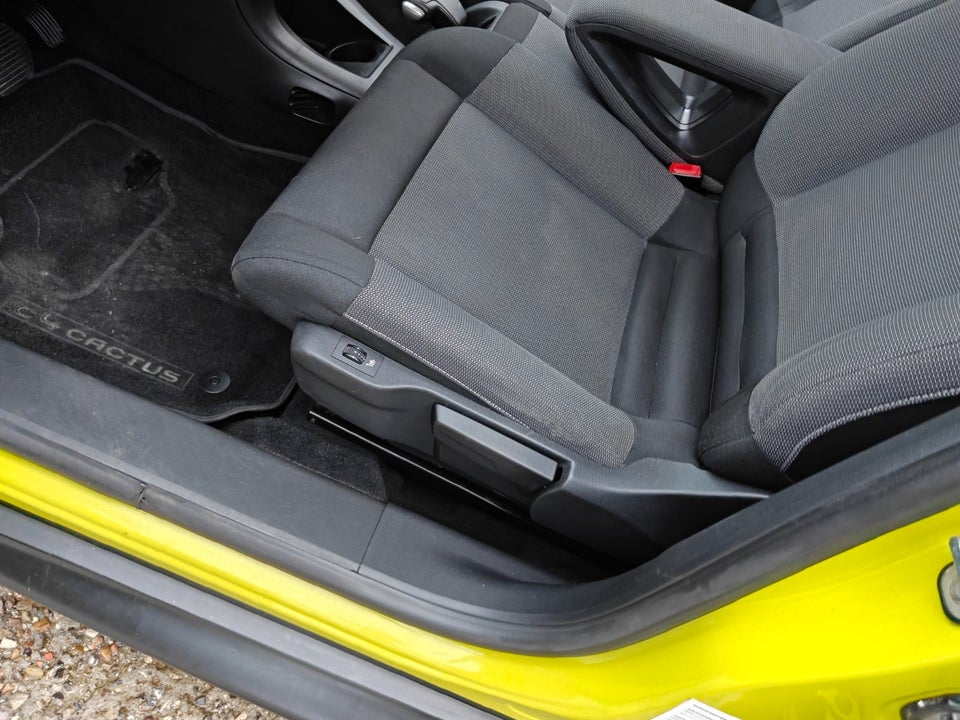 Citroën C4 Cactus 1,2 PureTech 82 Feel ETG 5d