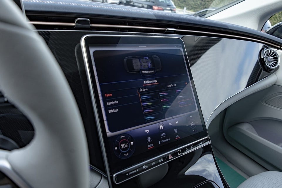 Mercedes EQE300 Avantgarde 4d
