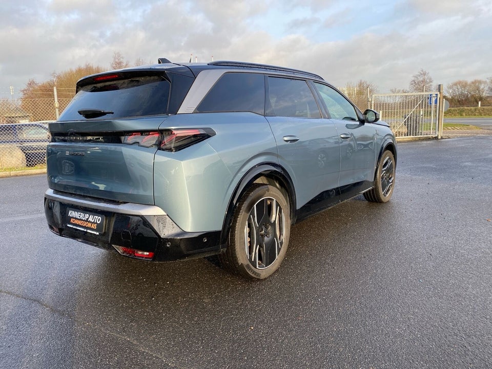 Peugeot e-5008 77 GT Pack 7prs 5d