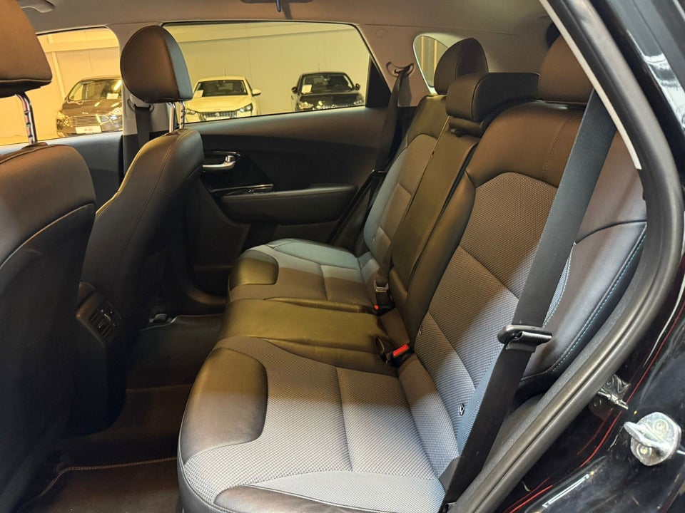 Kia e-Niro 64 Premium 5d