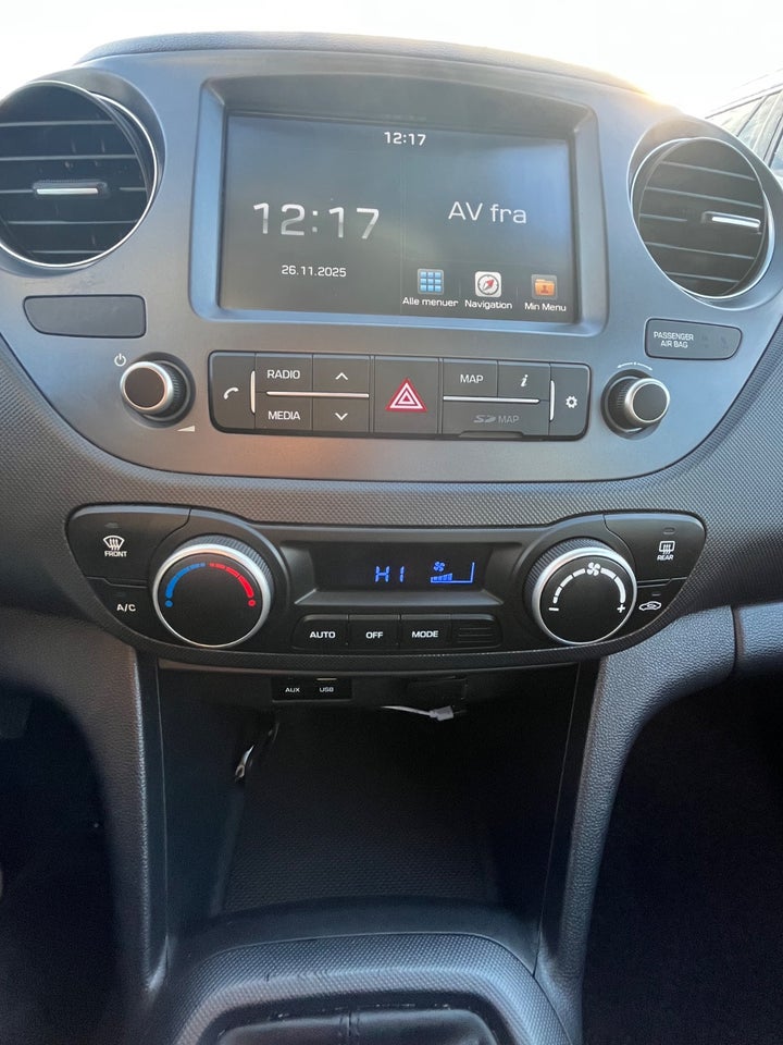 Hyundai i10 1,0 Premium 5d