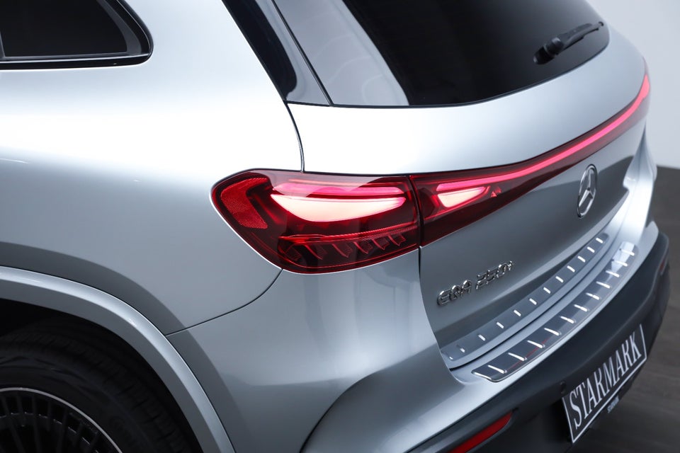 Mercedes EQA250+ AMG Advance 5d