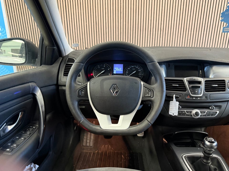 Renault Laguna III 2,0 dCi 150 Dynamique Sport Tourer 5d