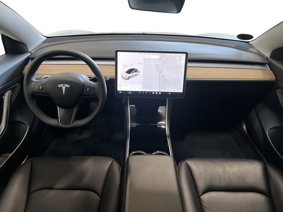 Tesla Model 3 Standard Range+ RWD 4d