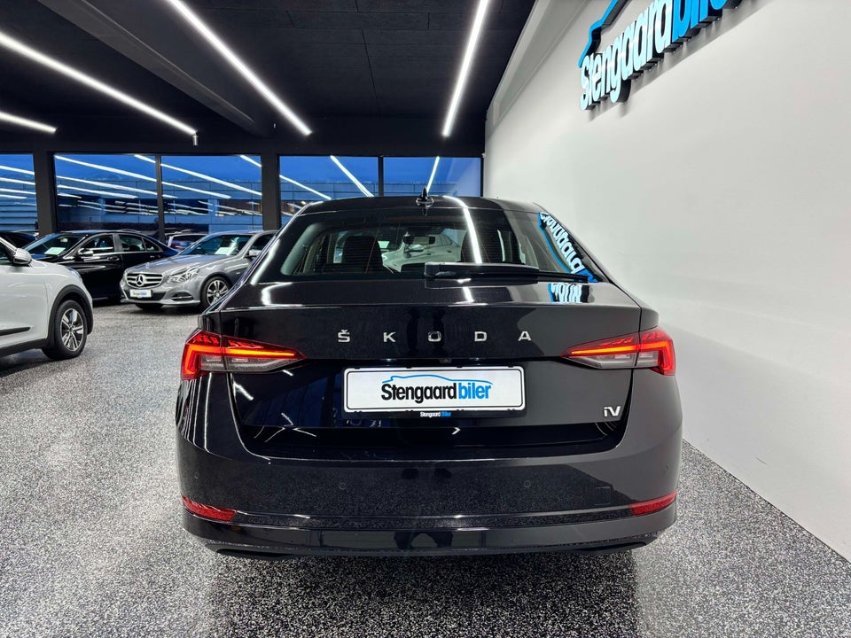 Skoda Octavia 1,4 TSi iV Plus DSG 5d