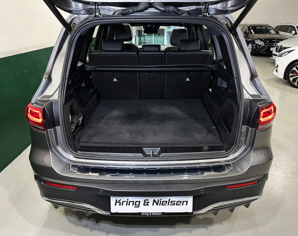 Mercedes EQB300 AMG Line 4Matic 5d