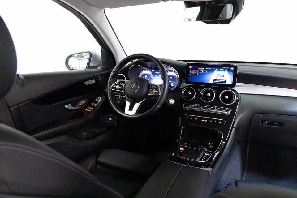 Mercedes GLC300 de 2,0 aut. 4Matic 5d