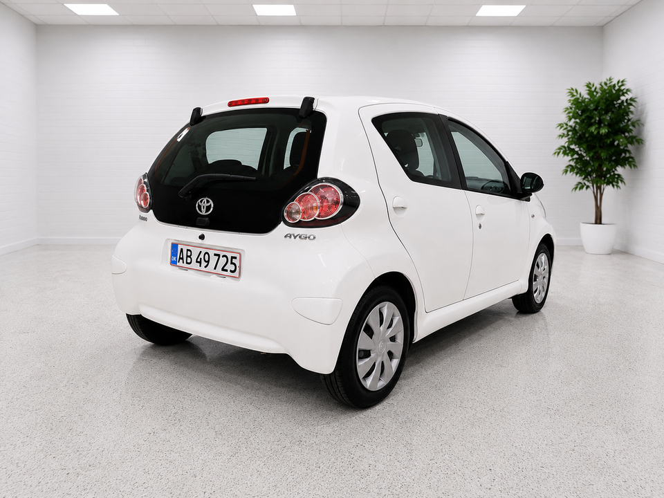 Toyota Aygo 1,0 VVT-i T1 5d