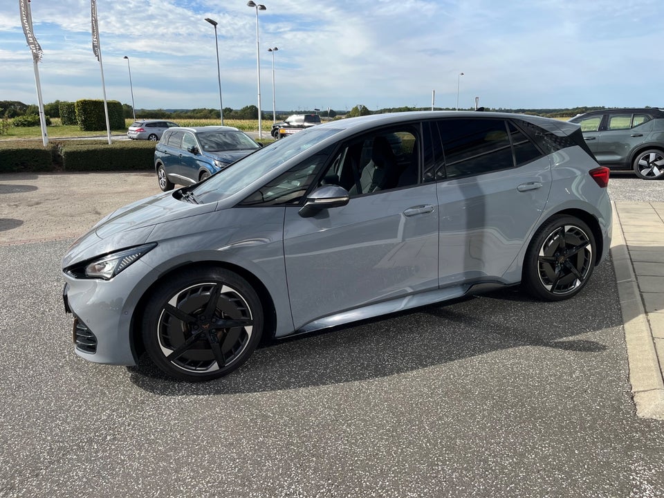 Cupra Born 77 Pasión 5d