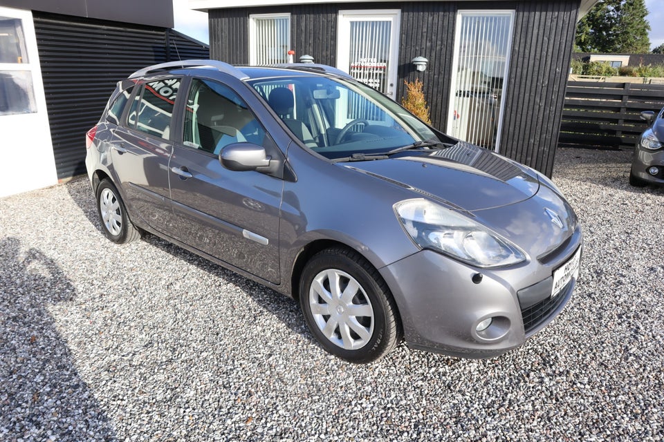 Renault Clio III 1,2 16V Avantage Sport Tourer 5d