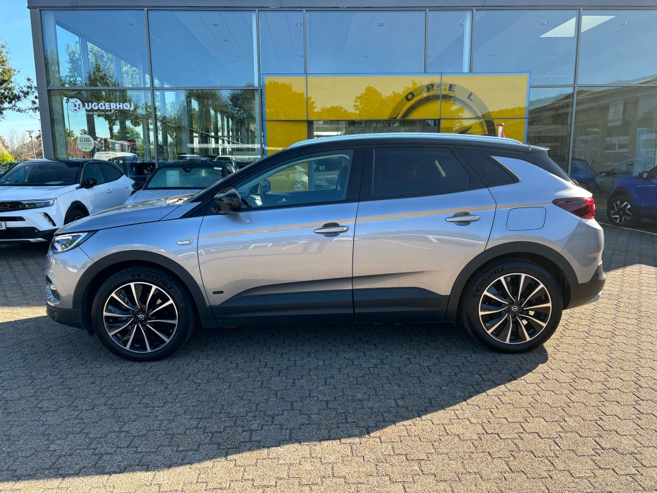 Opel Grandland X 1,6 Hybrid4 Ultimate aut. 5d