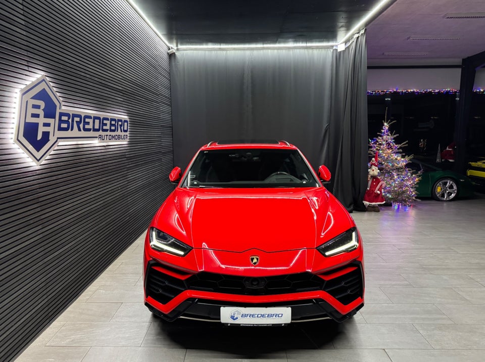 Lamborghini Urus 4,0  5d