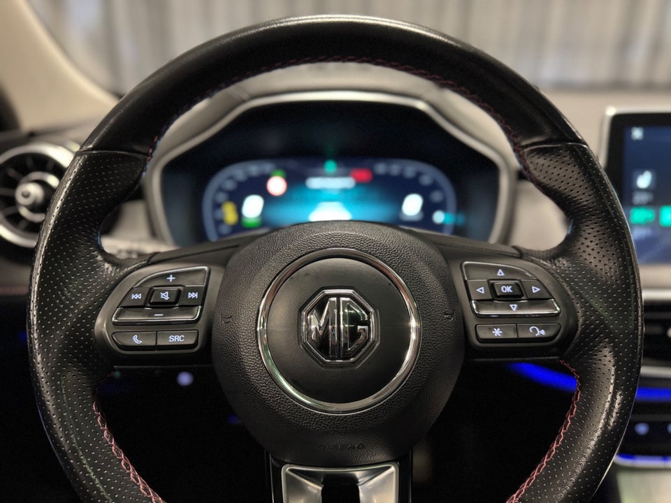 MG EHS 1,5 PHEV Luxury 5d