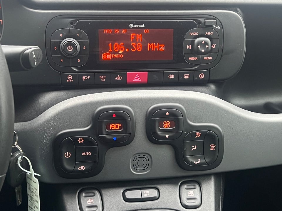 Fiat Panda 1,2 69 Lounge 5d