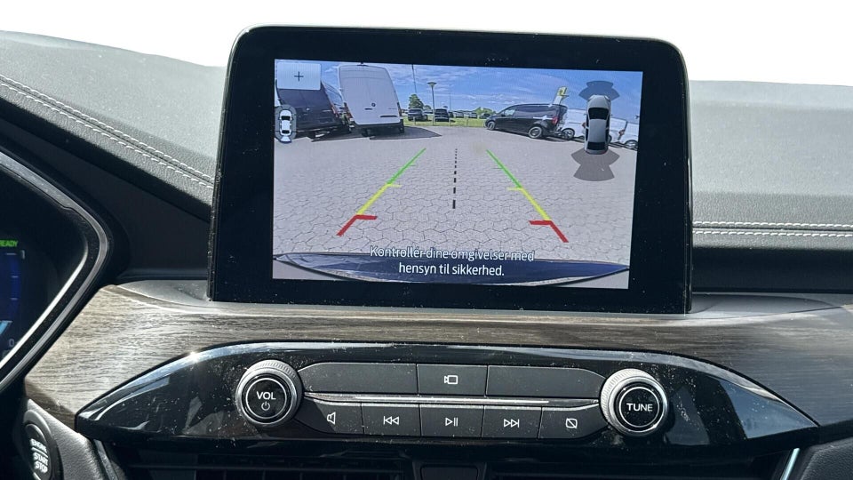 Ford Kuga 2,5 PHEV Vignale CVT 5d