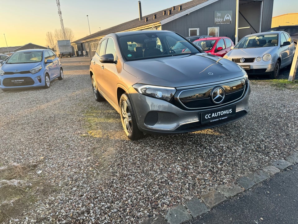 Mercedes EQA250+ Progressive 5d