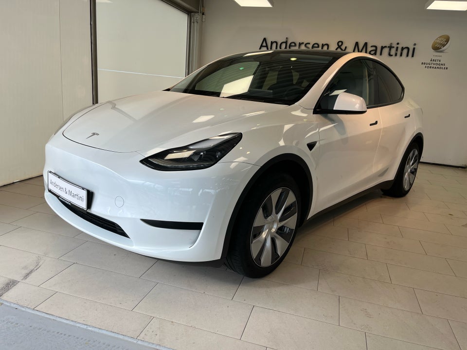 Tesla Model Y RWD 5d