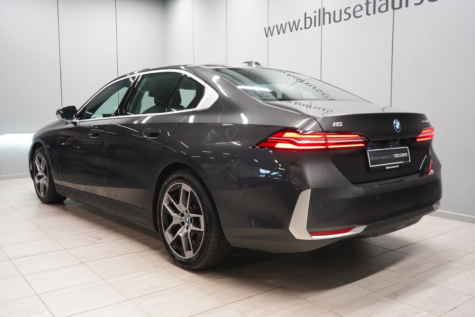 BMW i5 eDrive40 Sport Line 4d
