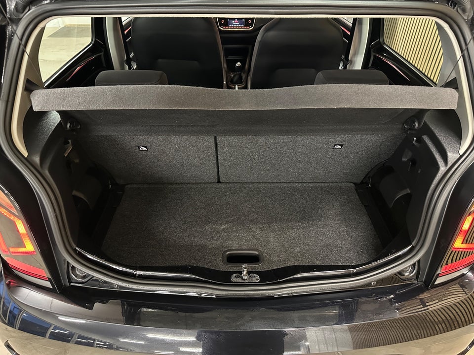 VW Up! 1,0 MPi 60 Move Up! BMT 5d