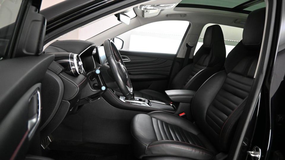 MG EHS 1,5 PHEV Luxury 5d